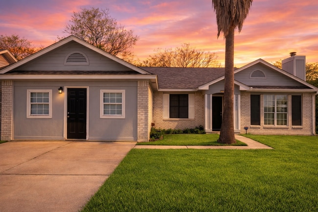 Building Photo - 3 BED 2 BATH AUSTIN TX!!! NEW MANAGEMENT!!!!