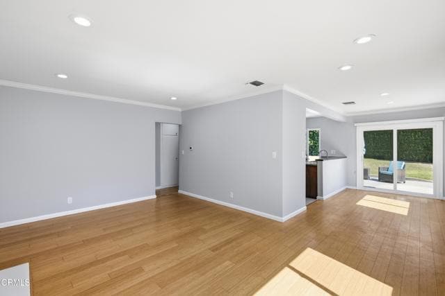2101 Minoru Dr