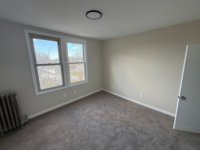 Photo - 1 Bedroom apartment with a bonus Den- Available today! Unit B1