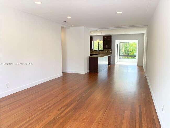 Photo - 7750 Noremac Ave