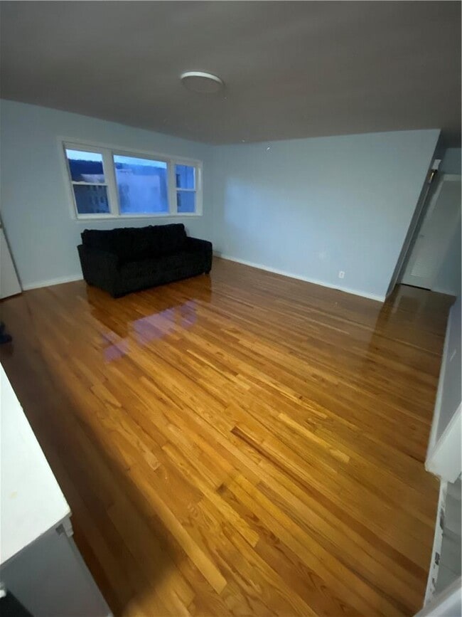 Photo - 14 Sunnyside Dr
