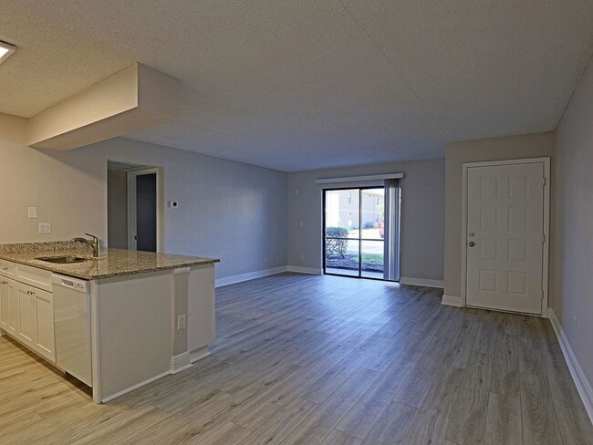 Photo - 5305 Summerlin Rd Unit Mystic Gardens 5305-504