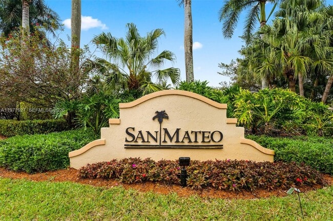 Photo - 2167 Hacienda Terrace