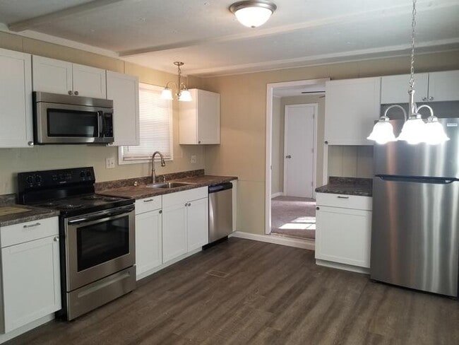 Photo - 296 S Burson Ave