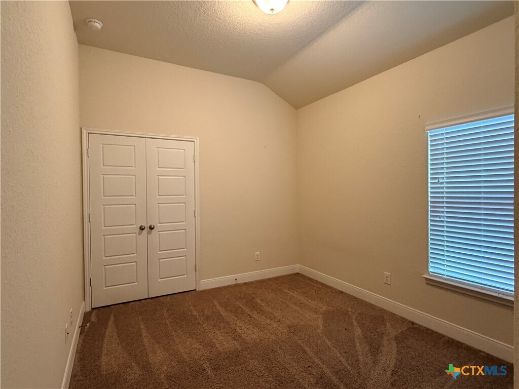 Photo - 1231 Old FM 306