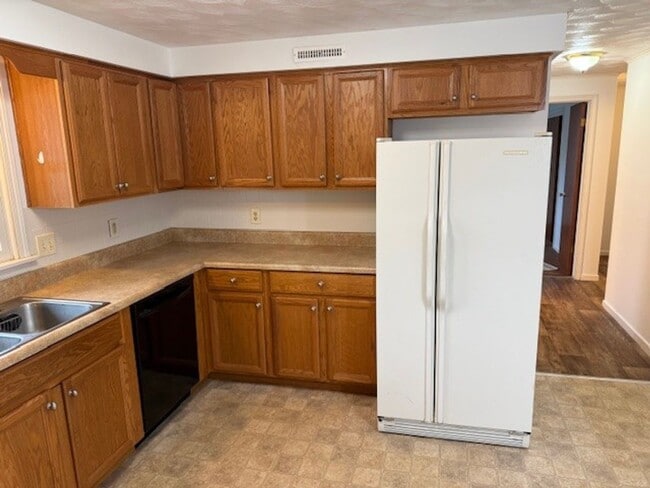 Photo - 3 Bedroom Jackson township Duplex