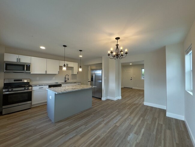 Photo - Spacious 3Bed/2Bath Townhome with Modern Amenities and Outdoor Space in Woodlawn MD