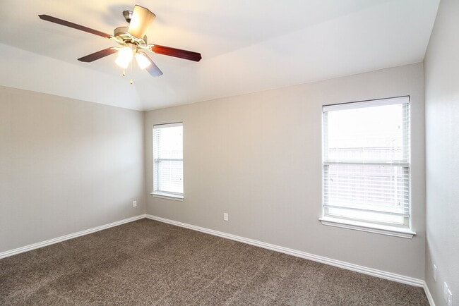 Photo - 1505 Sunburst Dr