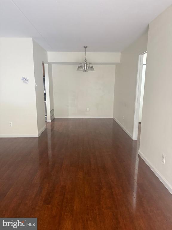 Photo - 76 Old Forge Crossing