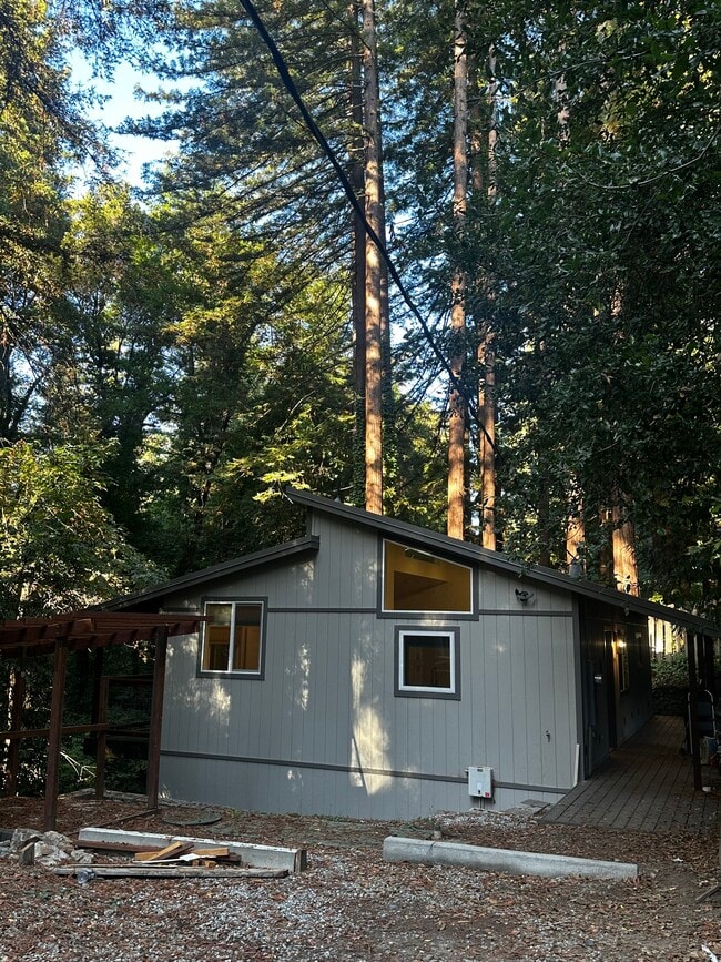 Photo - 206 Sequoia Rd