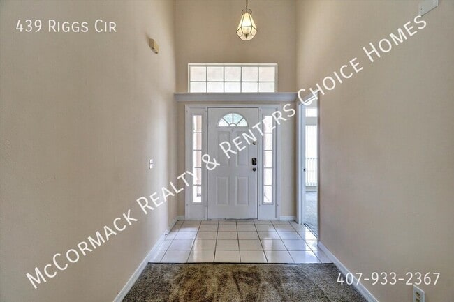 Photo - 439 Riggs Cir