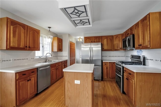 Photo - 6 St Charles Ct