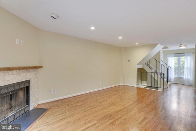 Photo - 2107 N Rolfe St