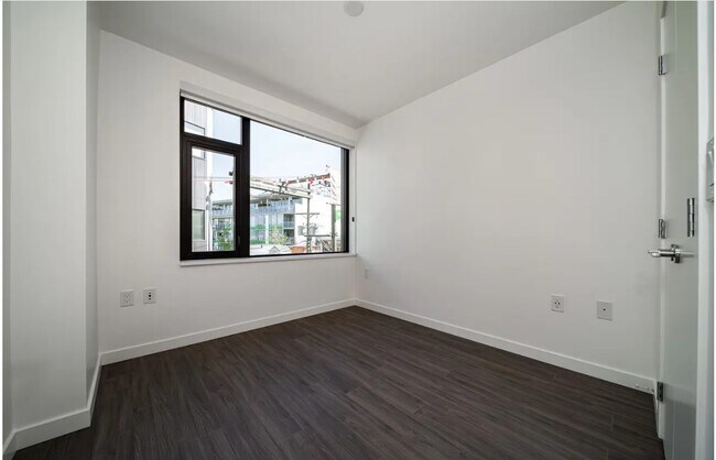 Photo - 210 E 5th Ave Unit 1