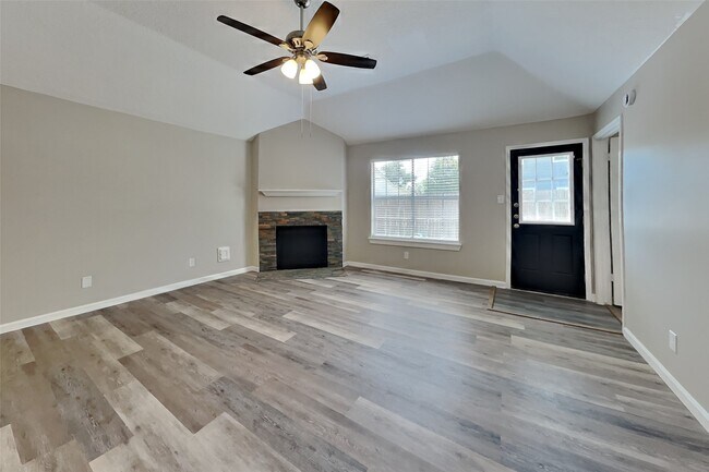 Photo - 18811 Sandia Pines Dr