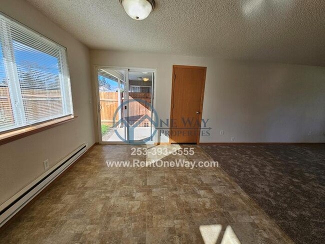 Photo - 16912 B St E