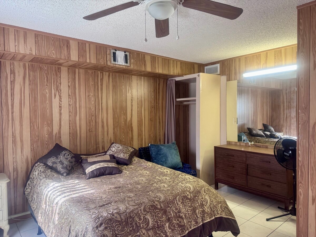 Photo - 6560 Grant Ct