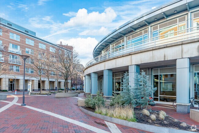 Photo - 2 Battery St