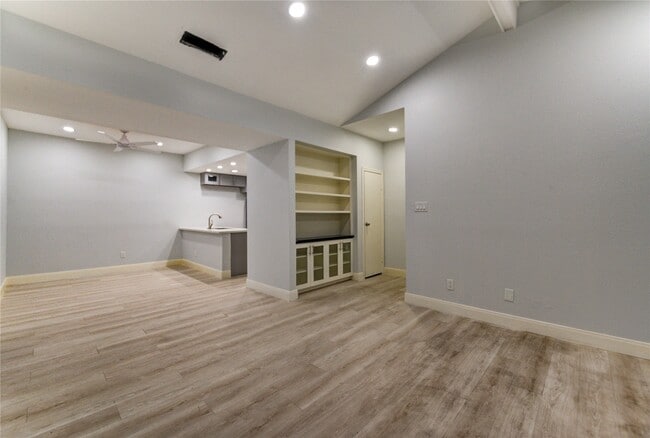 Photo - 11711 Memorial Dr Unidad 534