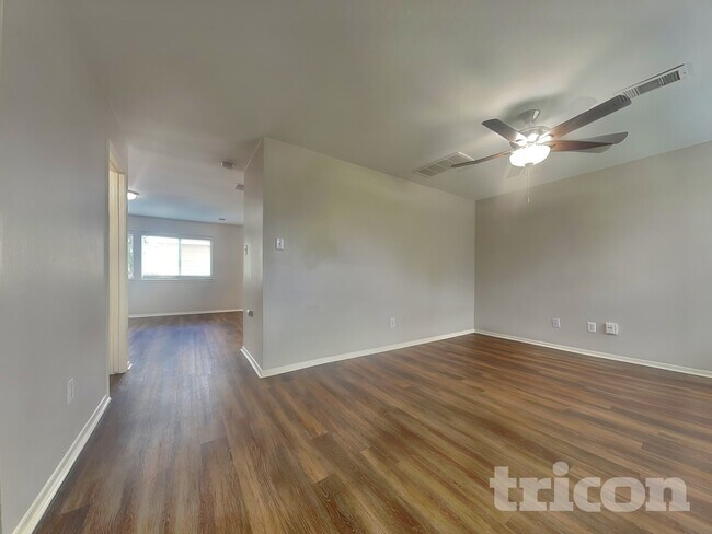 Photo - 20541 Patriot Park Ln