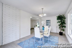 Photo - 258 Antrim Dr