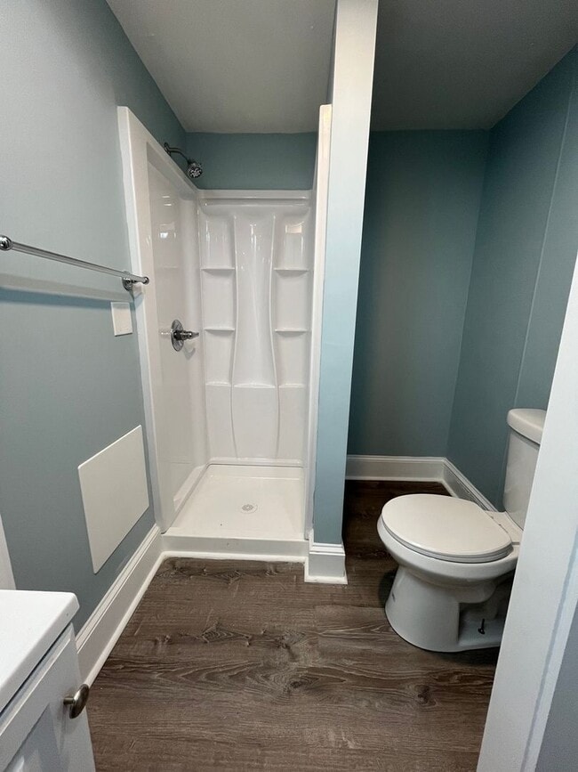 Photo - Gorgeous Studio, Second-floor! Apartment i... Unidad #4