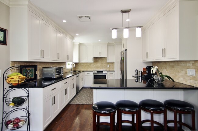 Photo - 30 Possum Cir