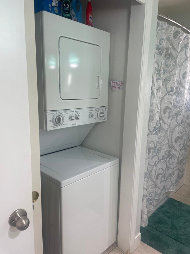 Photo - 257 SW Ebb Ave