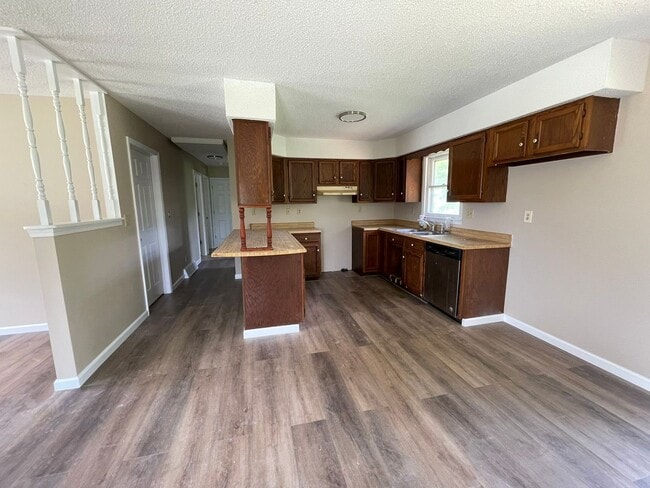 Photo - 3 Bedroom house FOR RENT in Bowling Green, MO