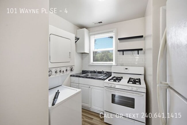 Photo - 101 Wayne Pl SE Unit 4