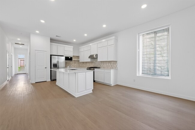 Photo - 21619 Colonial Medow Creek Trl