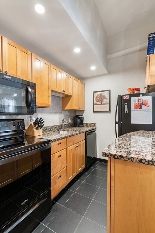 Photo - 670 Tremont St Unit 3