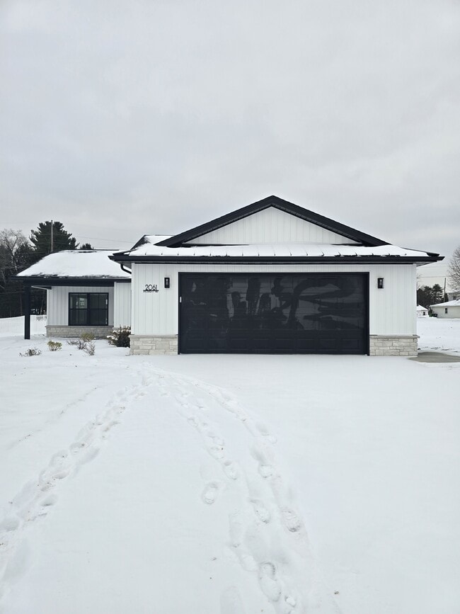 Building Photo - 2061 Prosperity Way