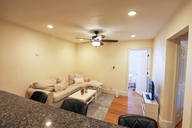 Photo - 328 Saint Paul St Unit 3