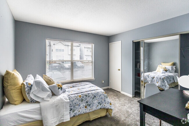 2 BR, 2 BA - Plan D - Stone Ridge at Germantown Falls