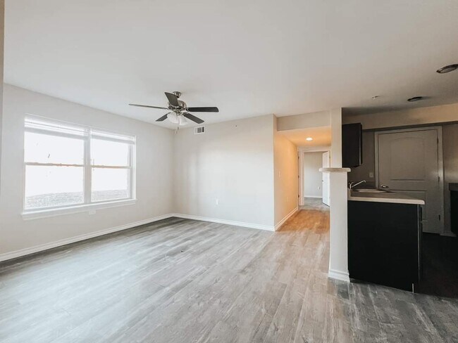 Photo - Eastland Village Apartments