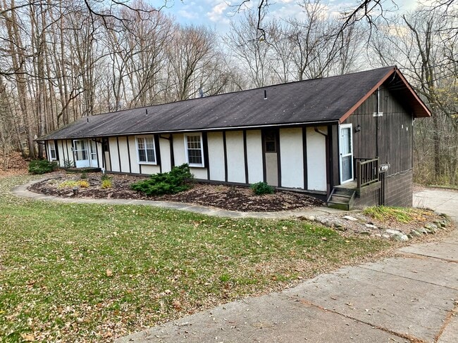 1952 Koons Rd