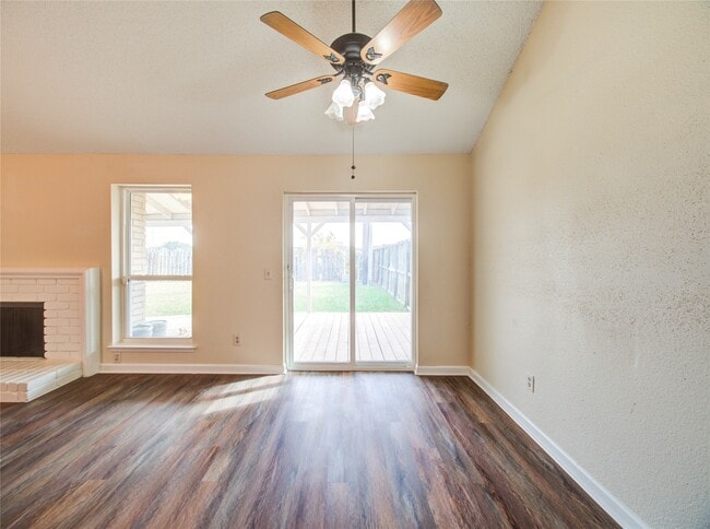 Photo - 3307 E Heatherock Cir