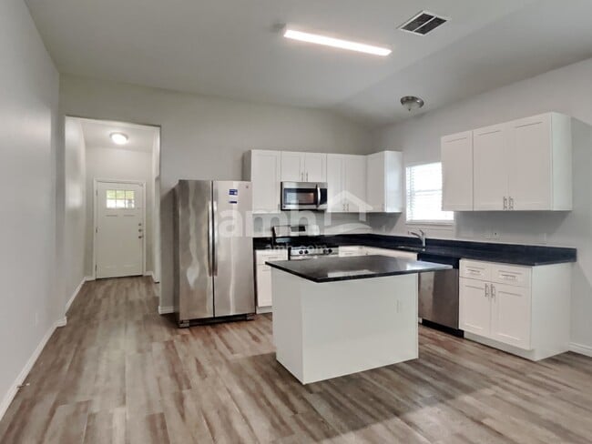 Photo - 6733 River Ridge Ln