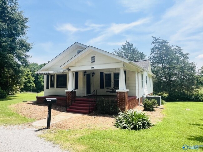 Photo - 1457 Jeff Rd NW