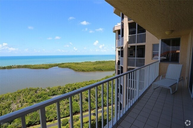 Building Photo - 5550 Heron Point Dr Unit 2004 Rental