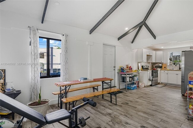 Photo - 2275 NW 30th St