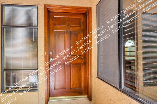 Photo - 8271 N Oracle Rd