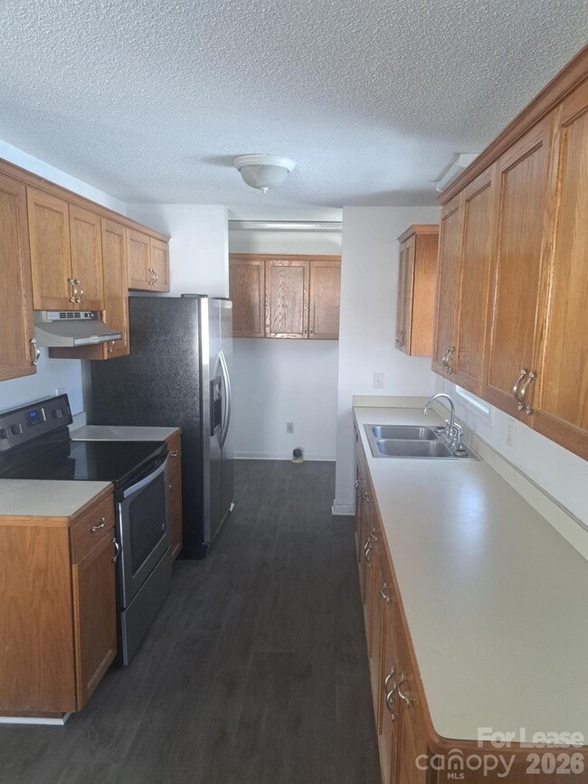 Photo - 201 Eastwood Dr