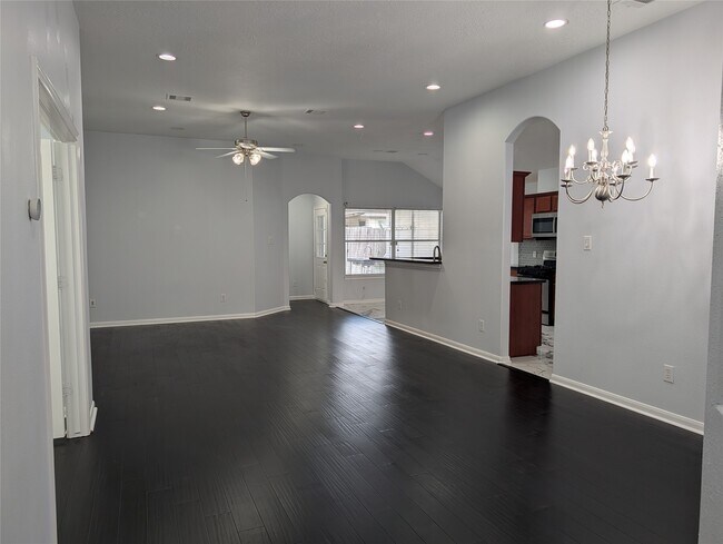 Photo - 13231 Babbitt St