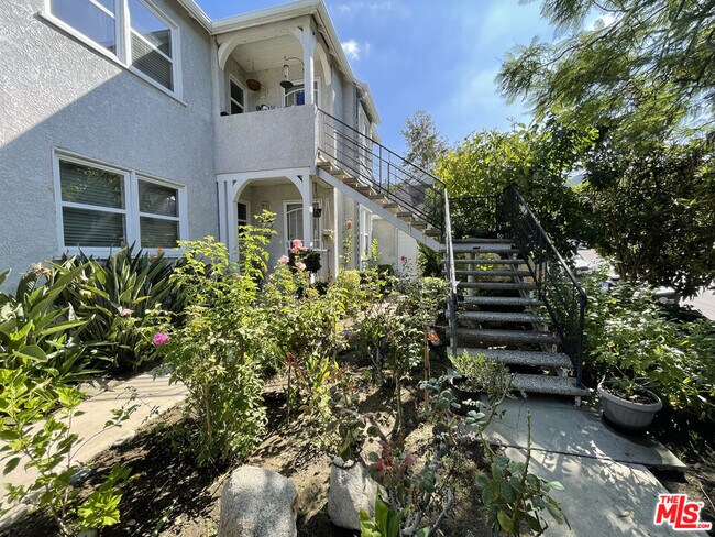 Photo - 1801 Hillside Dr