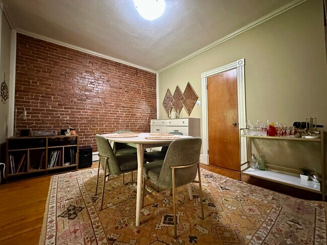 Photo - 279 Chestnut Ave Unit 279 Chestnut, #2, Boston