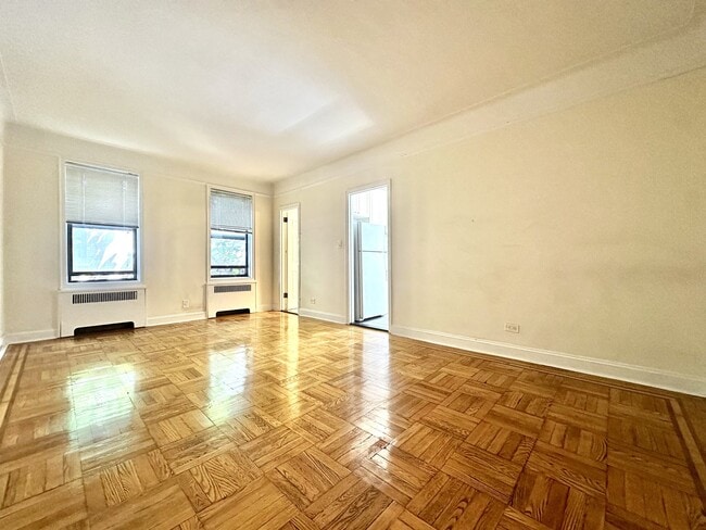 Building Photo - 615 W 172nd St Rental