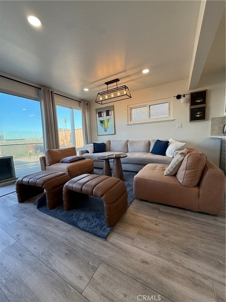 Photo - 6947 Trolleyway S