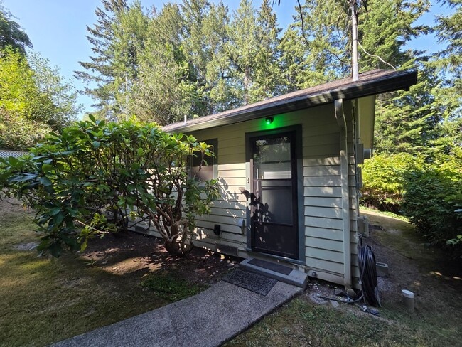 Photo - 531 77th Way NE